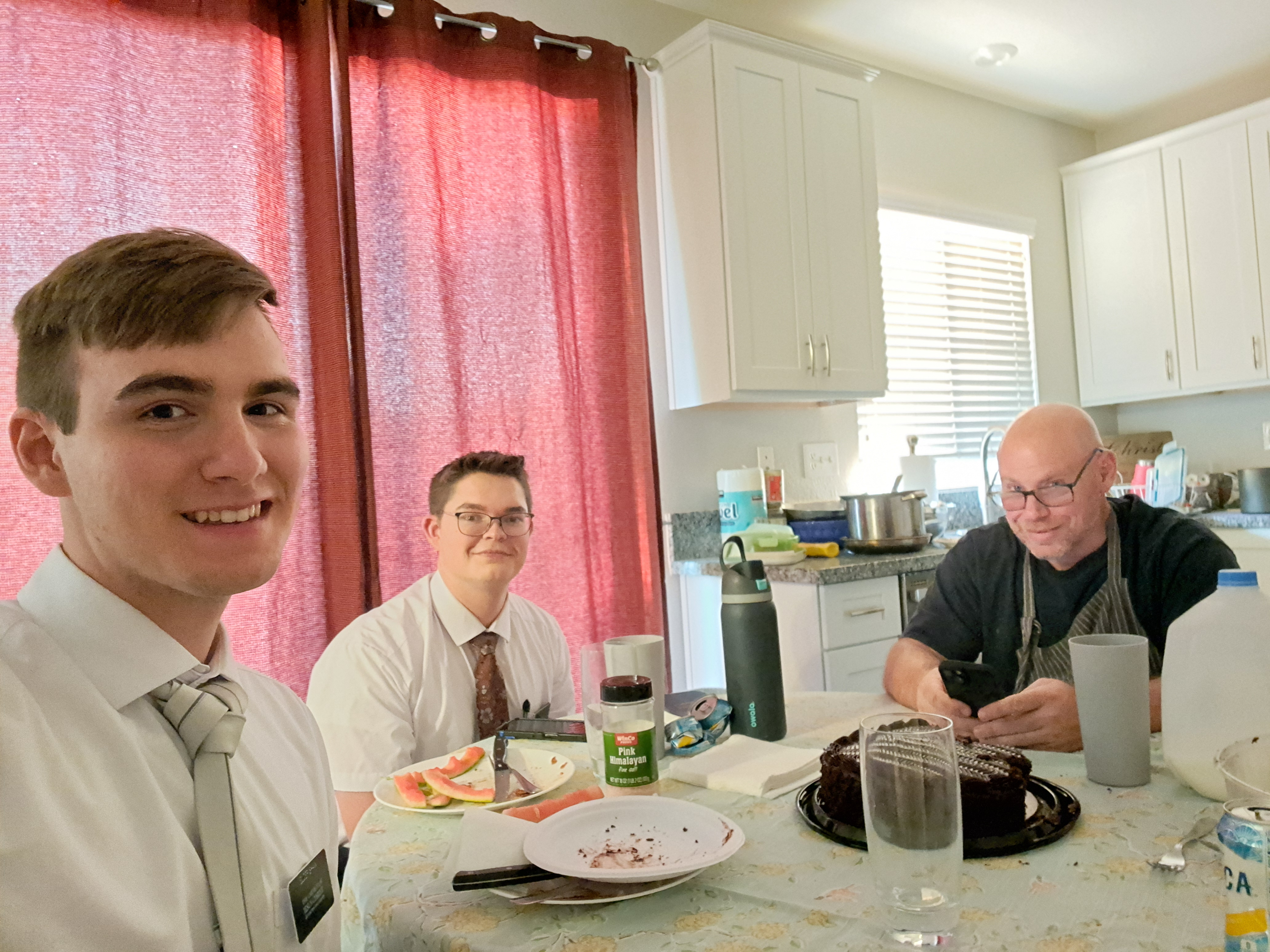 Elder Hoag's last dinner in the mission with his favorite member.