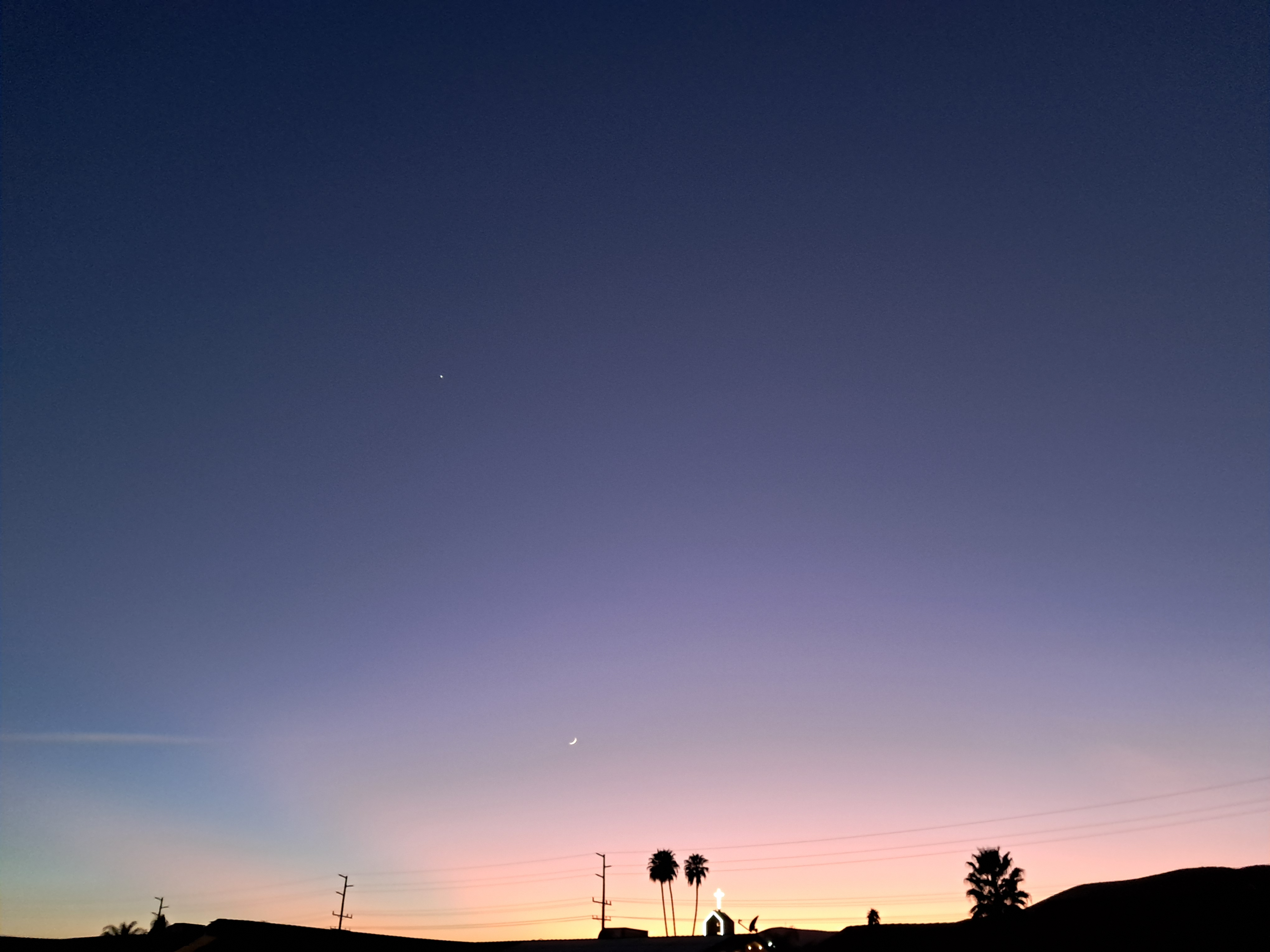 Legendary California sunset. For once a camera actually does a justice to the real thing.