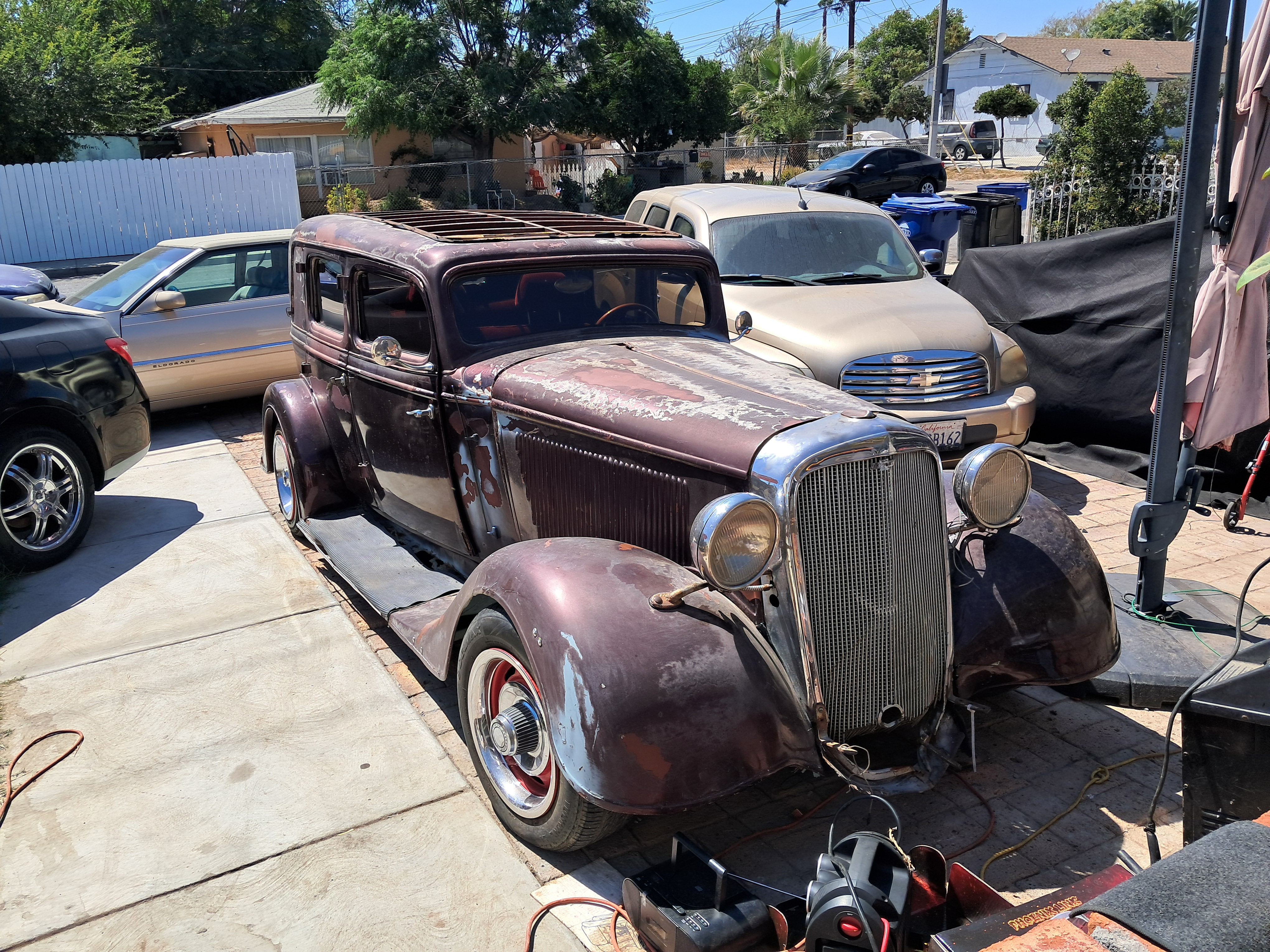 Someone has a really cool car!