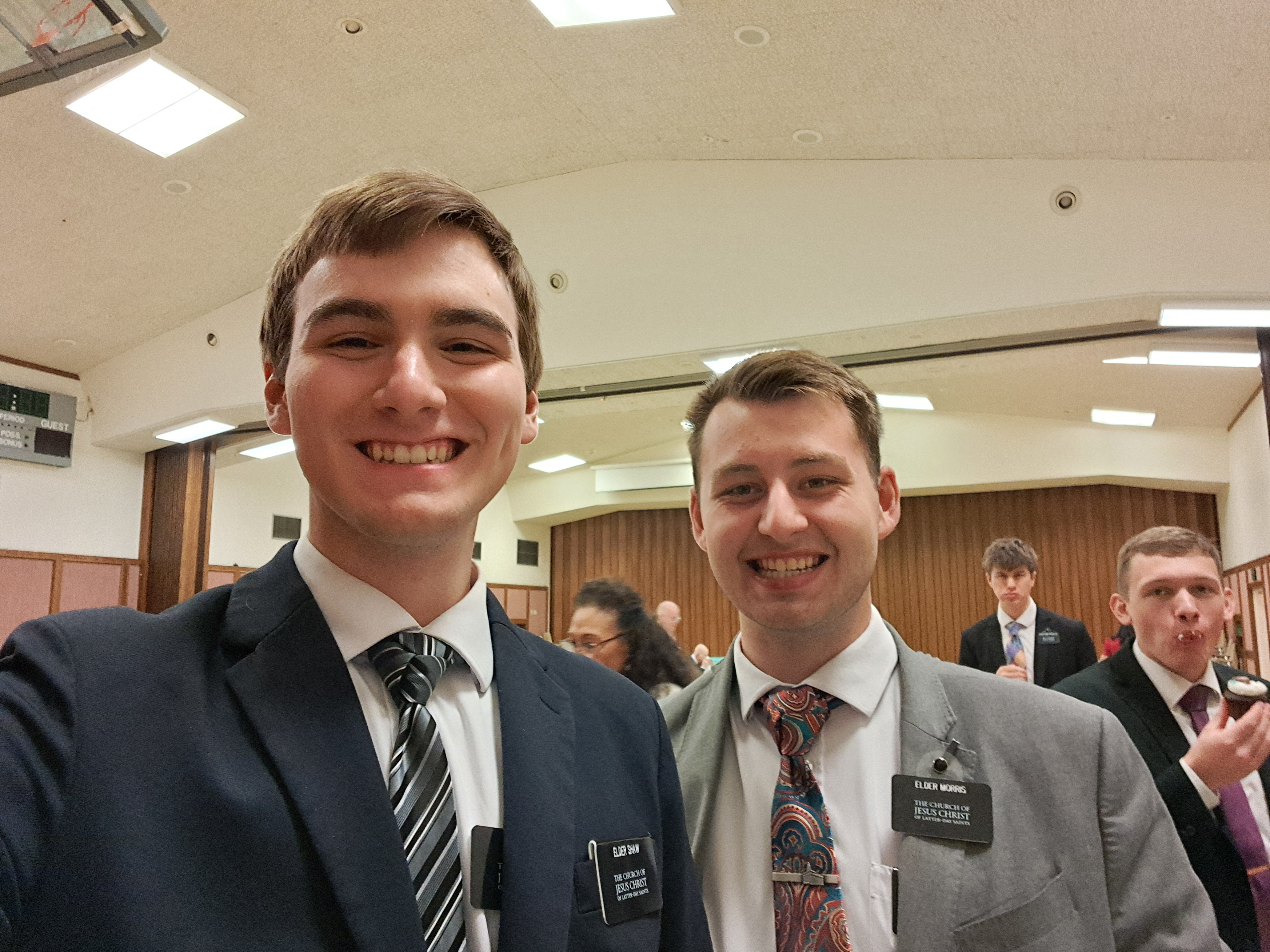 It turns out... I'm not the only missionary with a trinity knot. (the knots in their ties) Elder Morris and I just happened to be right beside each other in line for lunch. He is cool